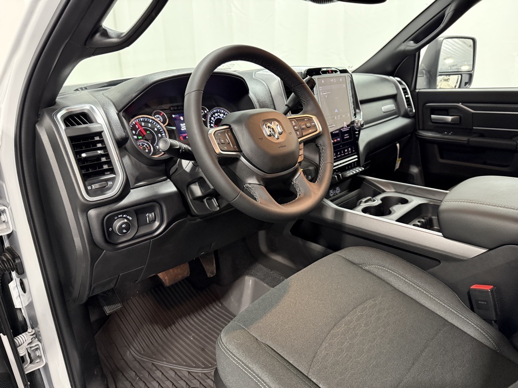 2025 Ram 2500 Big Horn photo 26