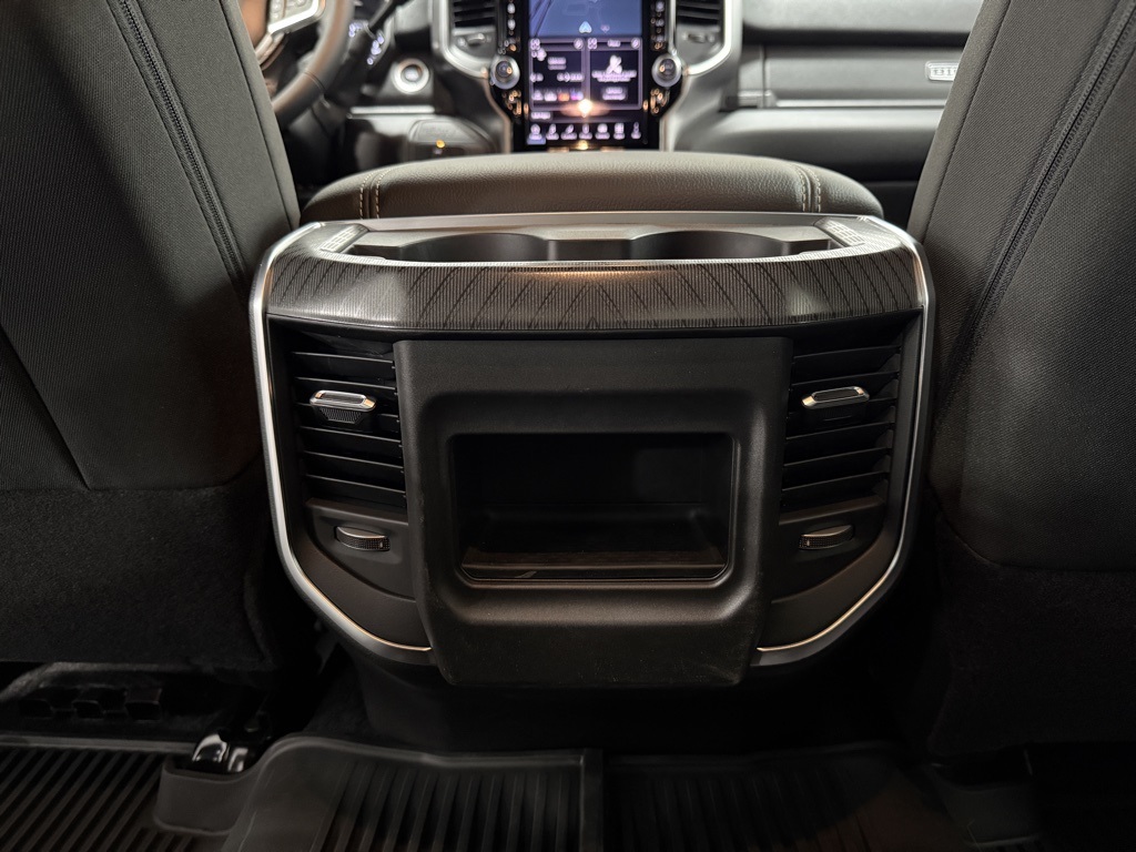 2025 Ram 2500 Big Horn photo 4