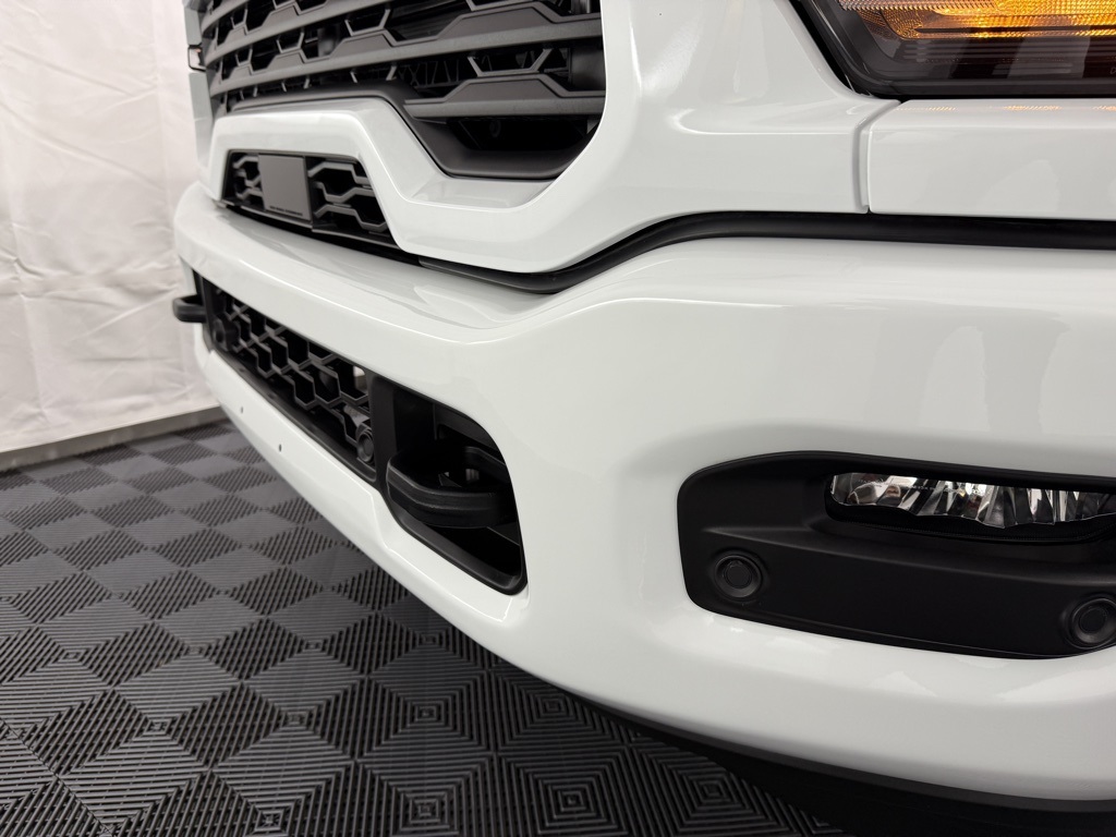 2025 Ram 2500 Big Horn photo 9