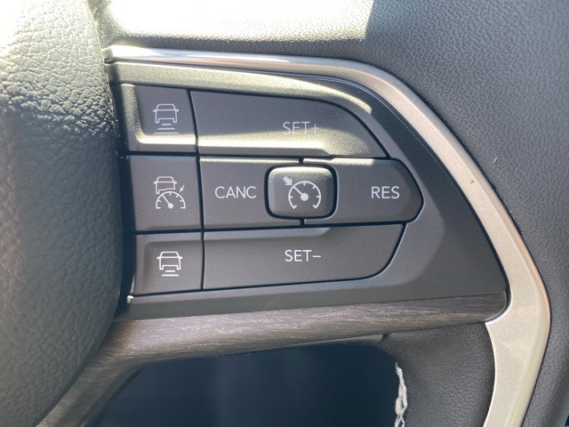 new 2025 Jeep Grand Cherokee L car, priced at $45,321