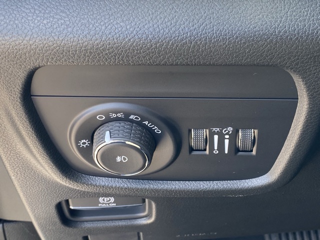 new 2025 Jeep Grand Cherokee L car, priced at $45,321