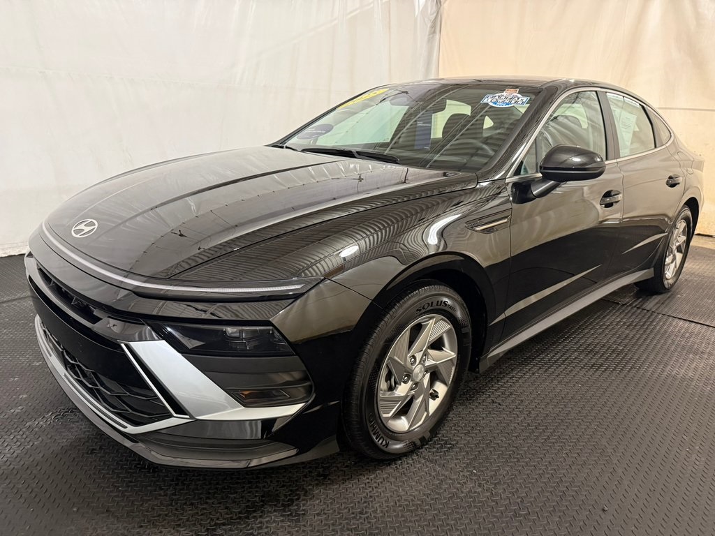 used 2025 Hyundai Sonata car, priced at $22,537