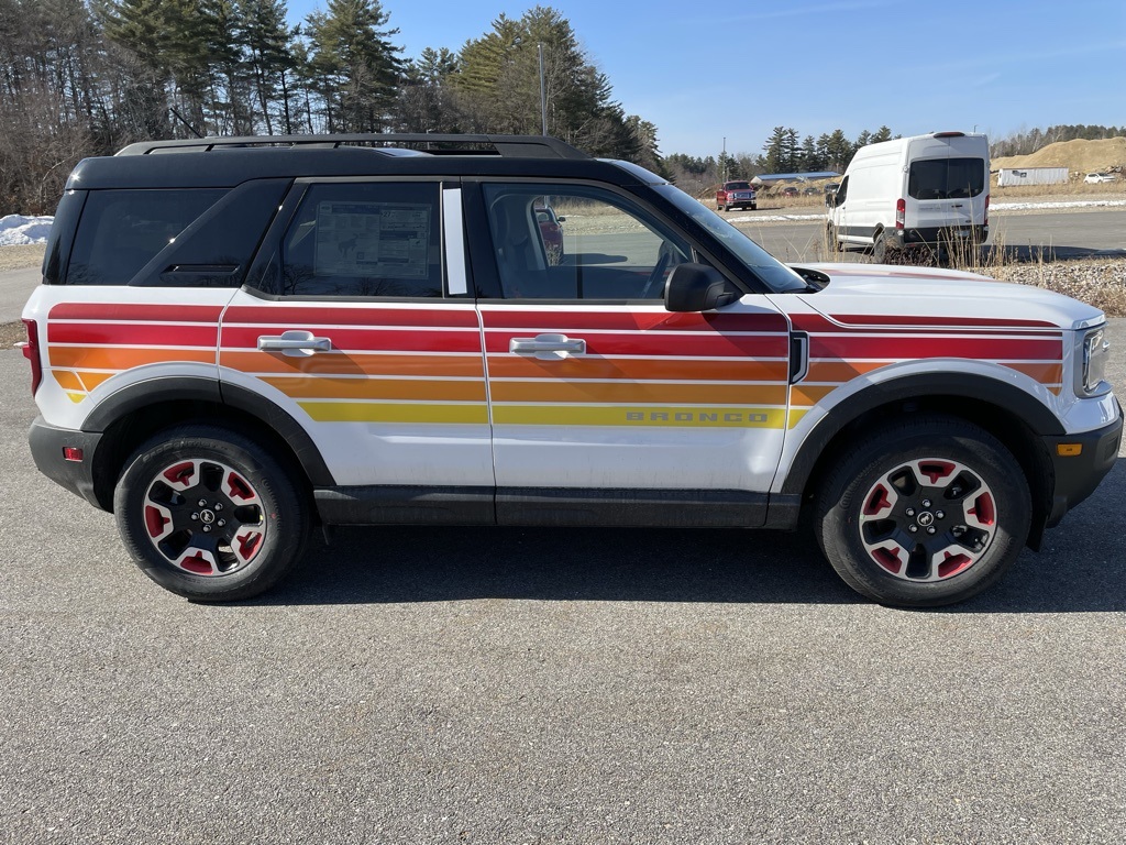 2025 Ford Bronco Sport Free Wheeling photo 2