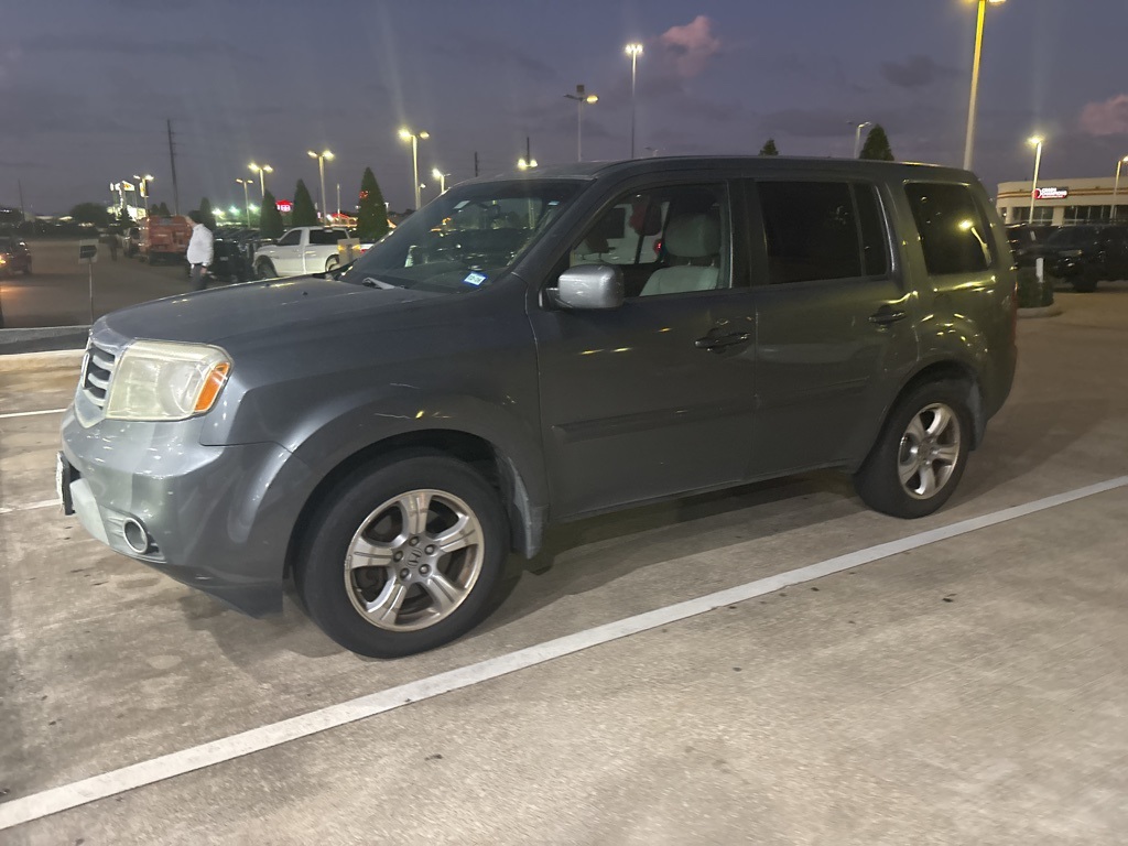 2013 Honda Pilot EX's photo