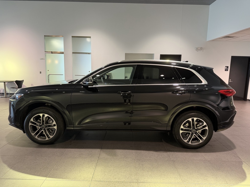used 2025 Audi Q5 car, priced at $48,789