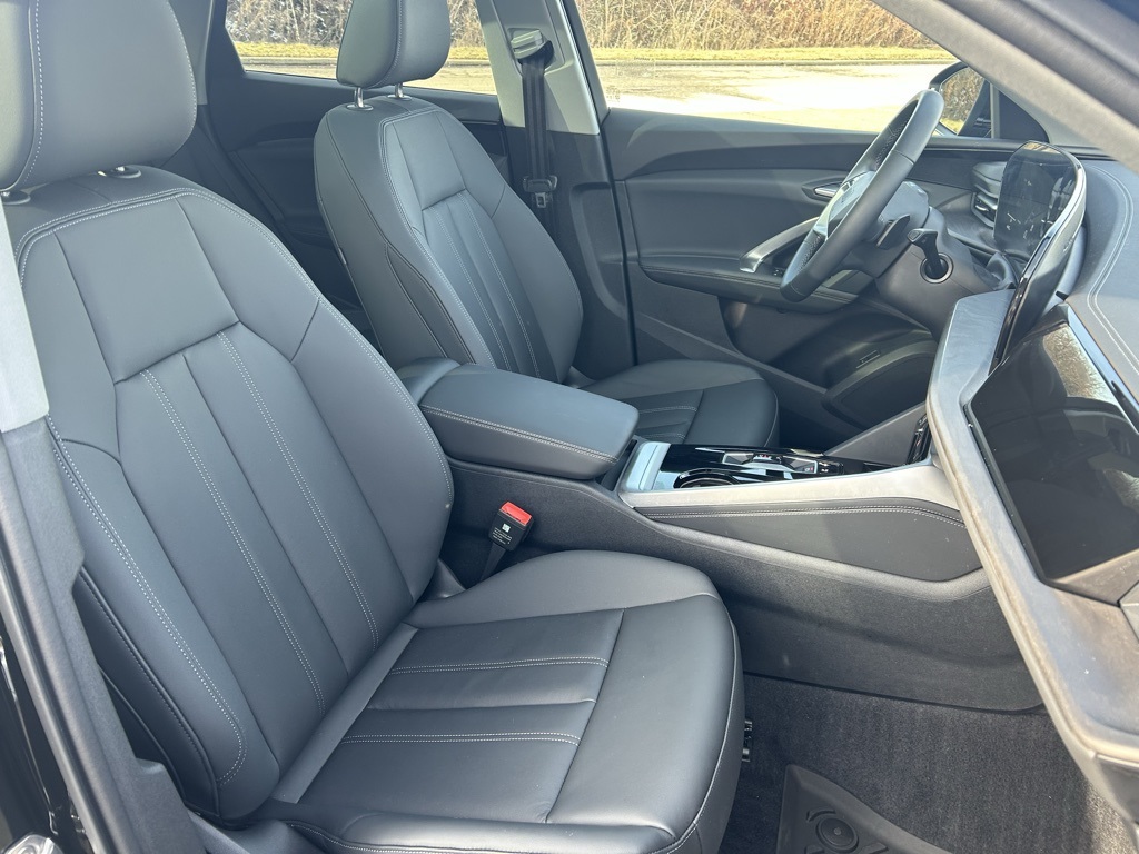 used 2025 Audi Q5 car, priced at $48,789