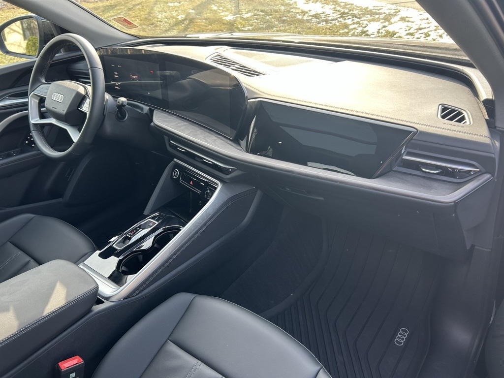 used 2025 Audi Q5 car, priced at $48,789