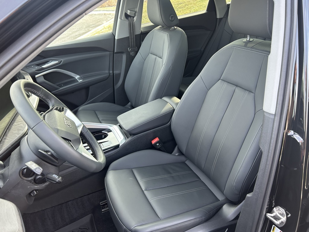 used 2025 Audi Q5 car, priced at $48,789