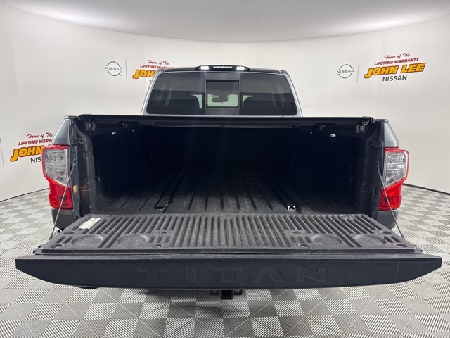 2019 Gun Metallic Nissan Titan SL 4X4 Truck