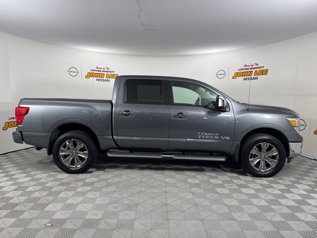 2019 Gun Metallic Nissan Titan SL 4X4 Truck