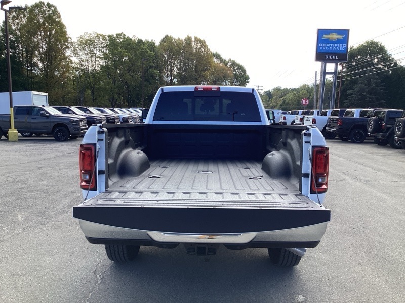 2026 Ram 3500 Tradesman photo 13