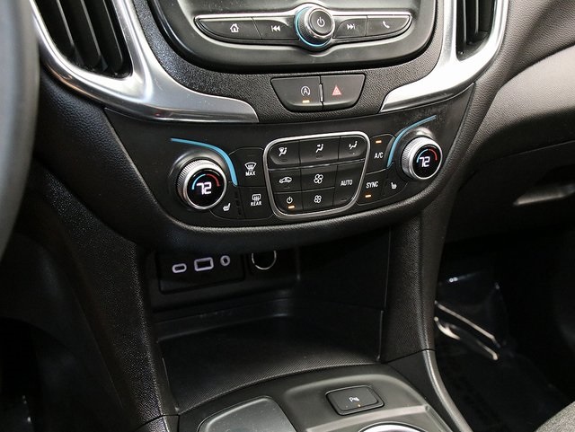 2024 Chevrolet Equinox LT photo 19