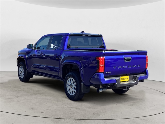 2025 Toyota Tacoma SR5 Double Cab photo 3