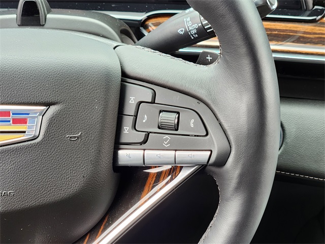 2023 Crystal White Tricoat Cadillac Escalade ESV Premium 4X4 SUV