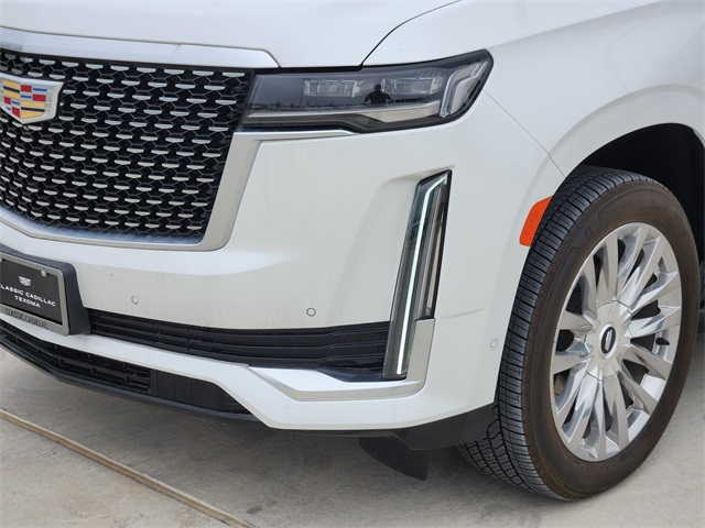 2023 Crystal White Tricoat Cadillac Escalade ESV Premium 4X4 SUV