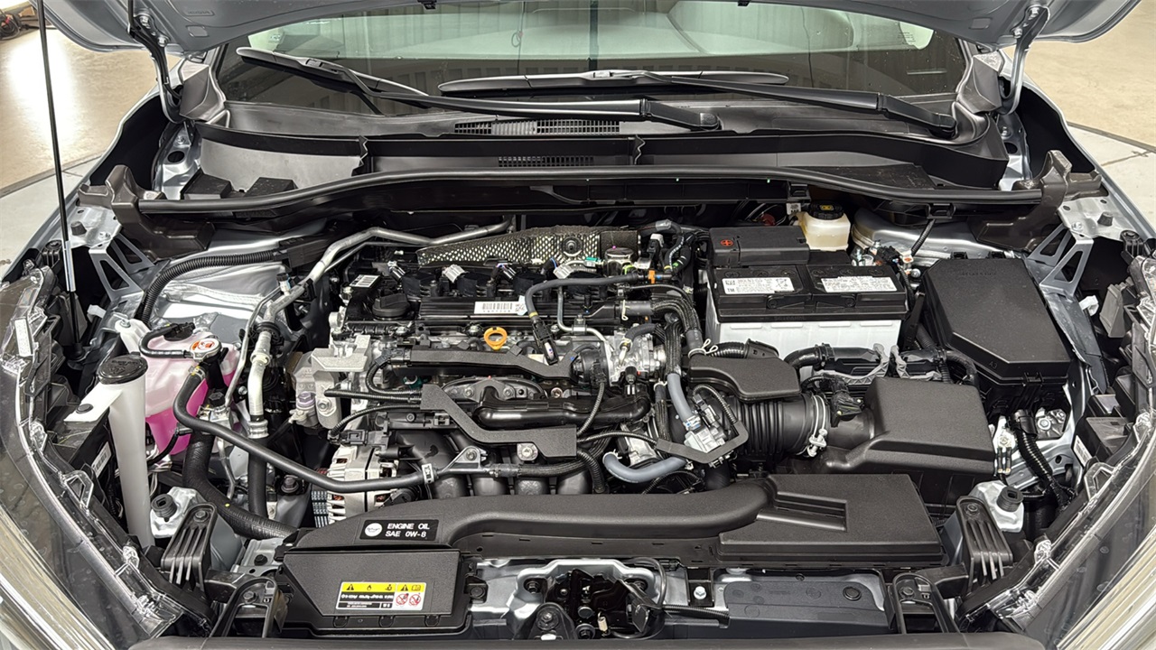 2026 Toyota Corolla Cross XLE photo 25