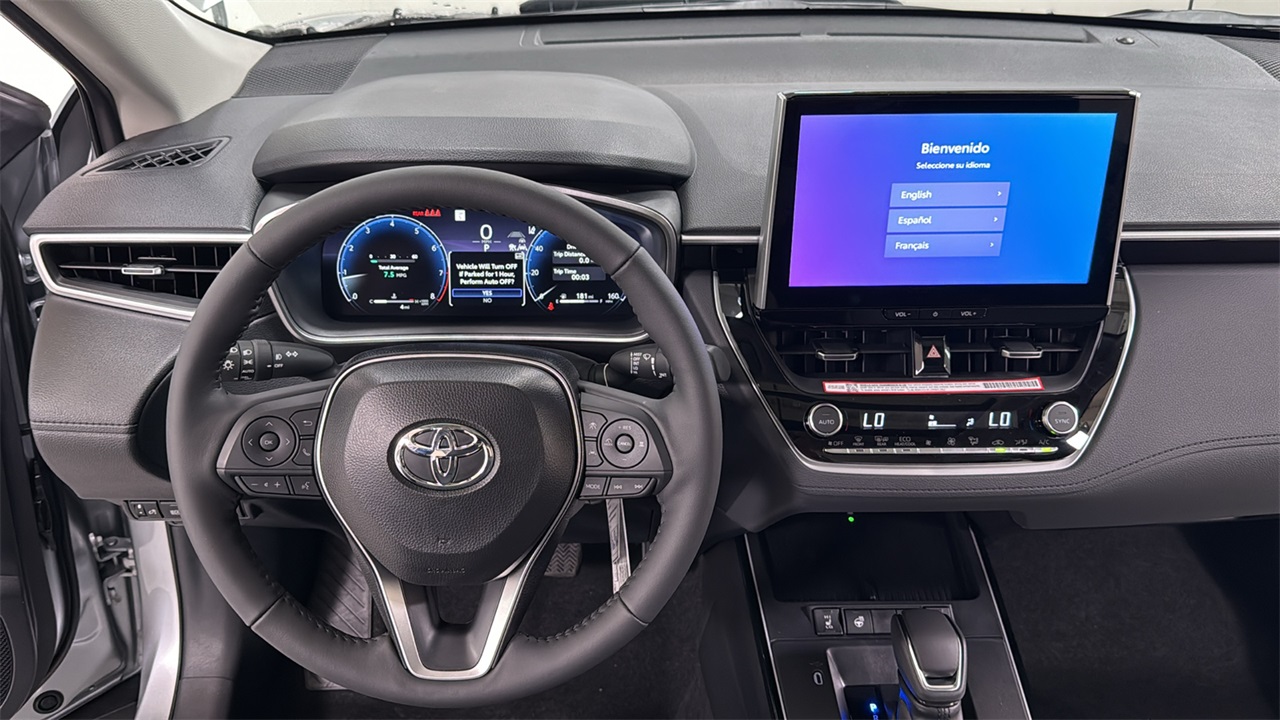 2026 Toyota Corolla Cross XLE photo 9