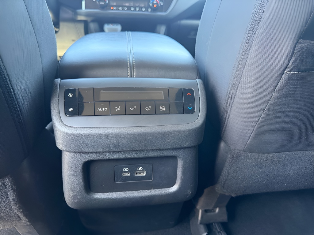 Used 2025 Nissan Pathfinder SUV