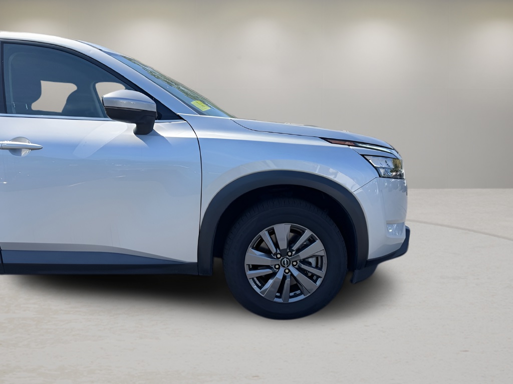 Used 2025 Nissan Pathfinder SUV