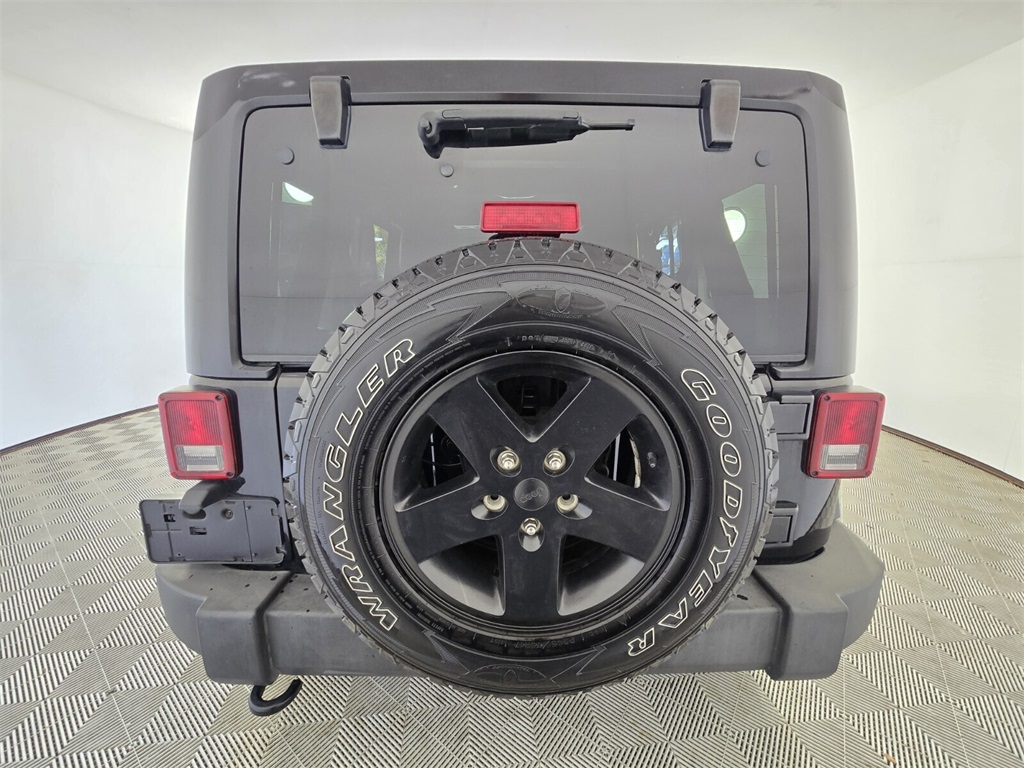 used 2015 Jeep Wrangler car, priced at $16,248