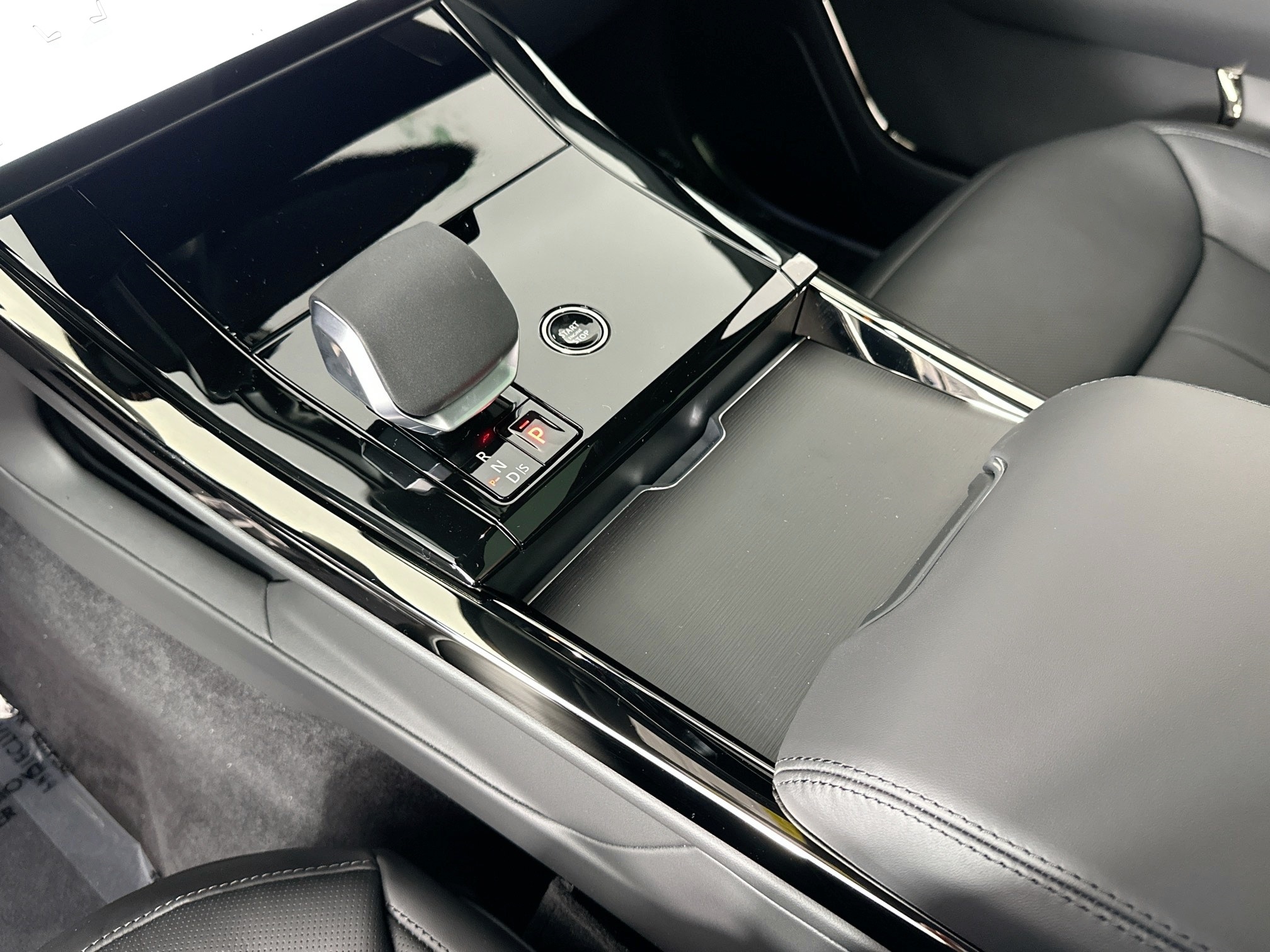 new 2026 Land Rover Range Rover Sport car, priced at $99,520