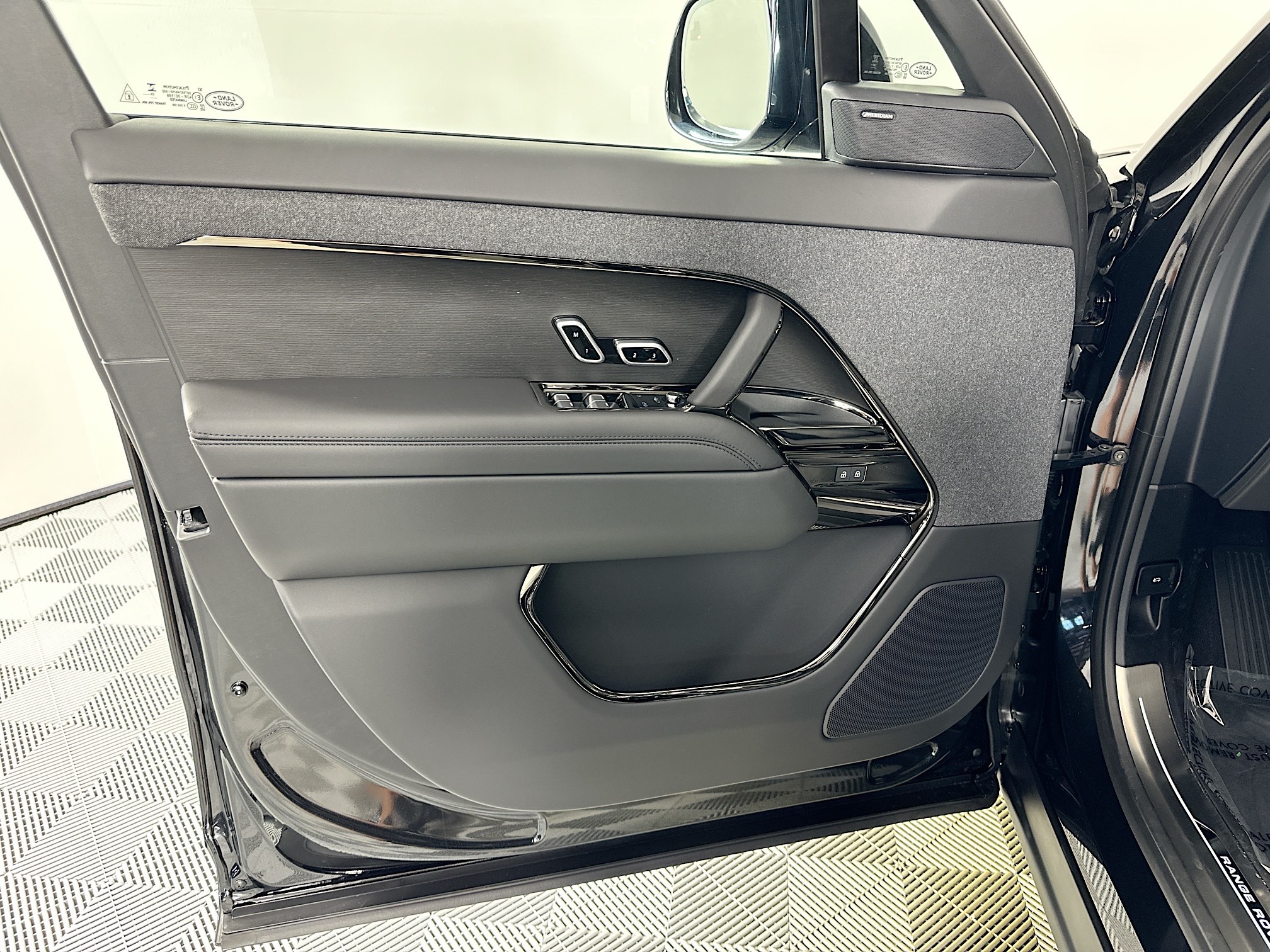 new 2026 Land Rover Range Rover Sport car, priced at $99,520