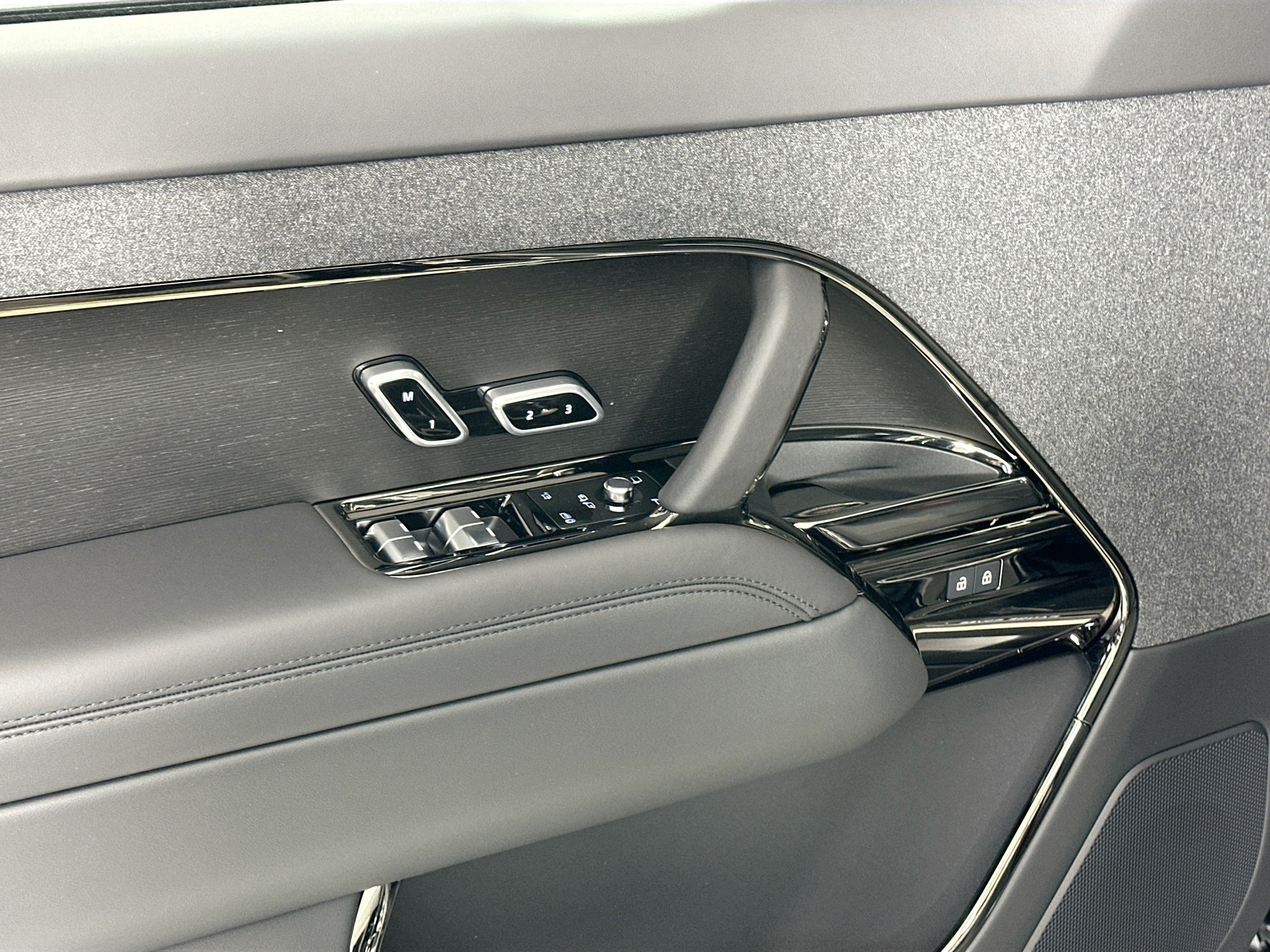 new 2026 Land Rover Range Rover Sport car, priced at $99,520