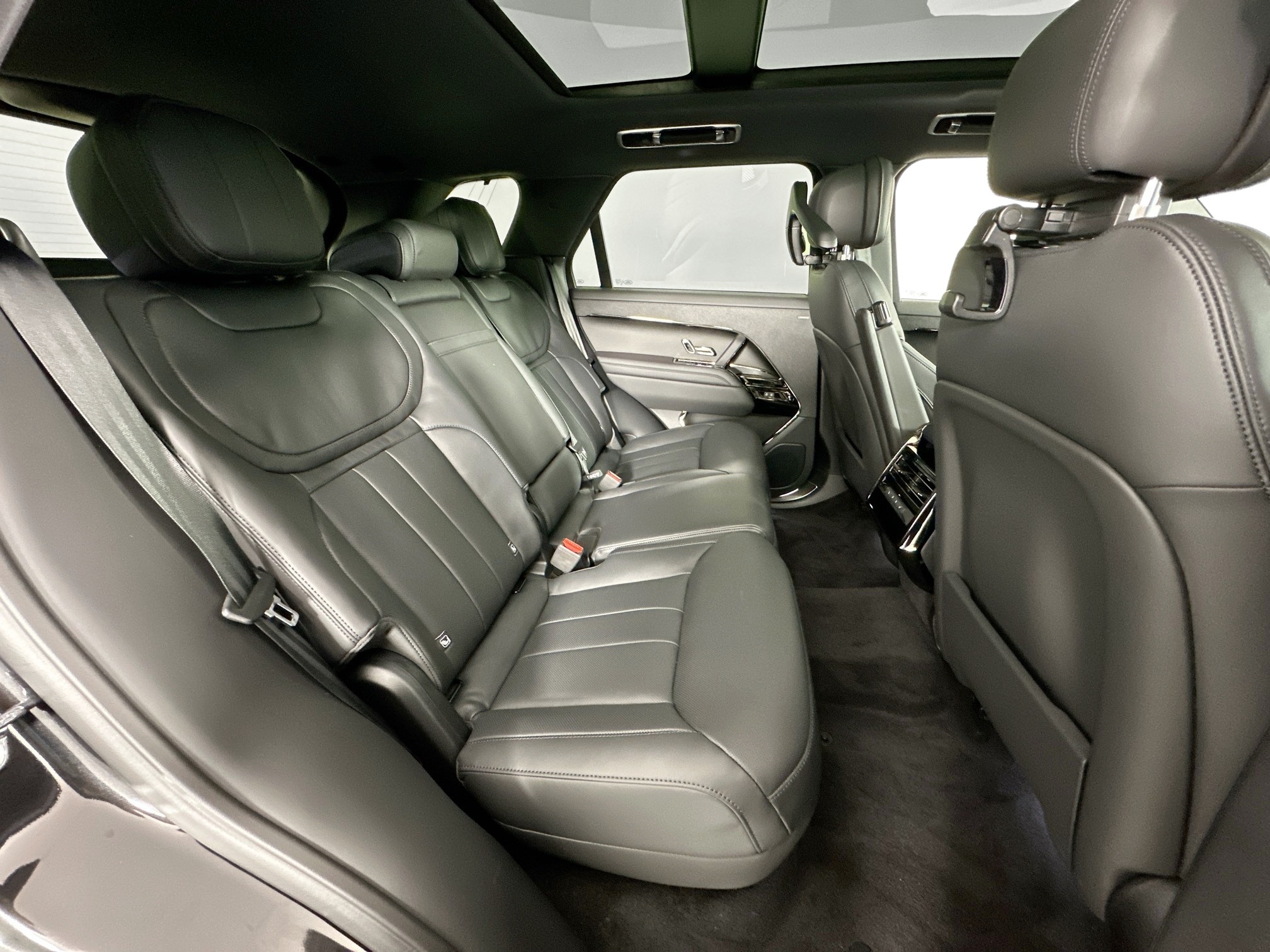 new 2026 Land Rover Range Rover Sport car, priced at $99,520