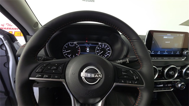 2025 Aspen White Tricoat/Super Black Nissan Sentra SR FWD Sedan
