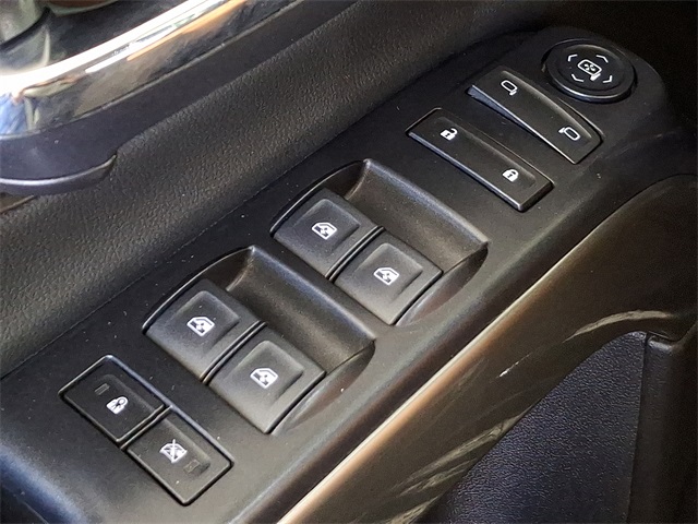Silverado 1500 LD Double Cab LT