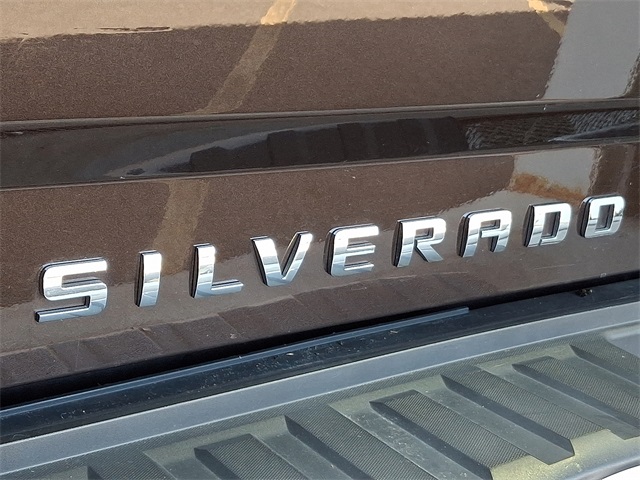 Silverado 1500 LD Double Cab LT