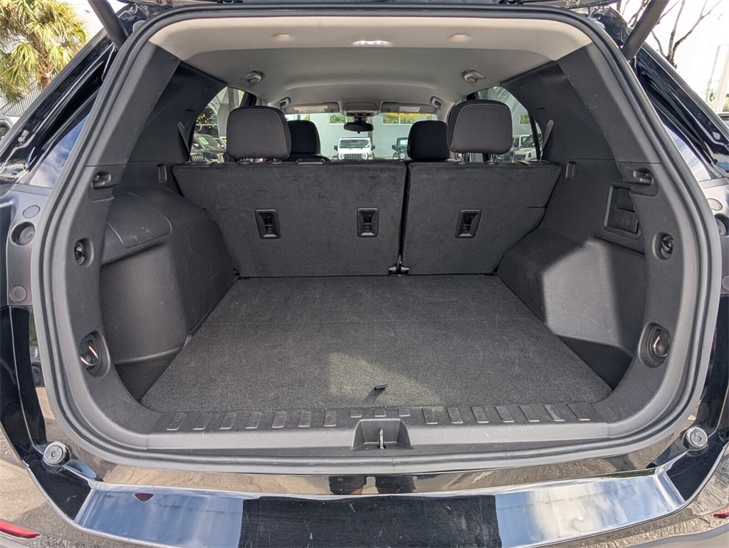 used 2024 Chevrolet Equinox car, priced at $17,988