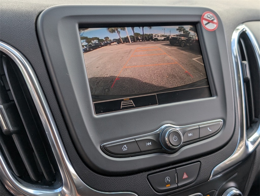 used 2024 Chevrolet Equinox car, priced at $17,988