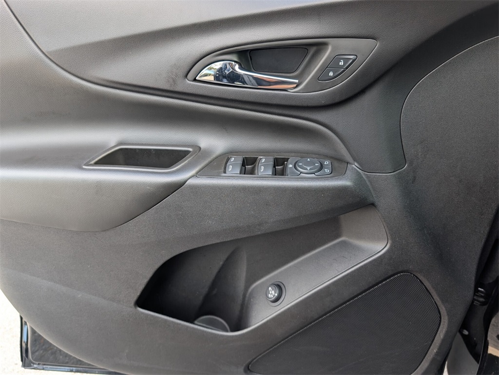 used 2024 Chevrolet Equinox car, priced at $17,988