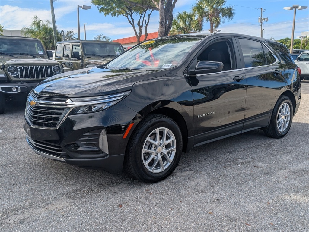 used 2024 Chevrolet Equinox car, priced at $17,988