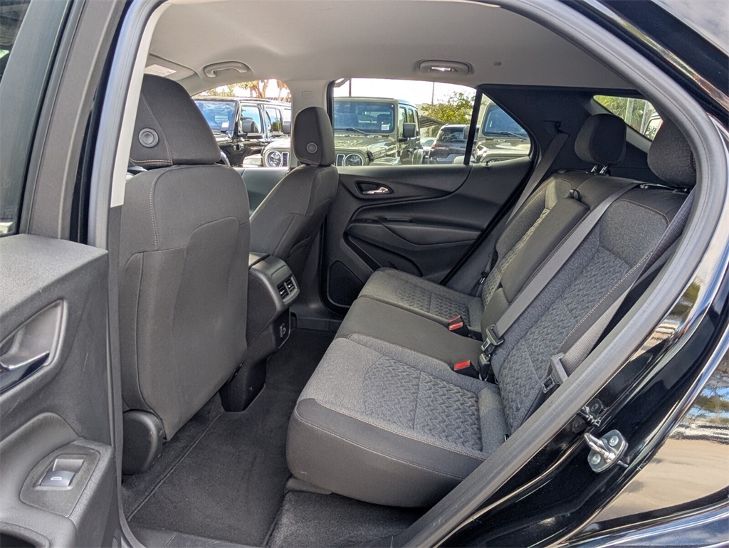 used 2024 Chevrolet Equinox car, priced at $17,988