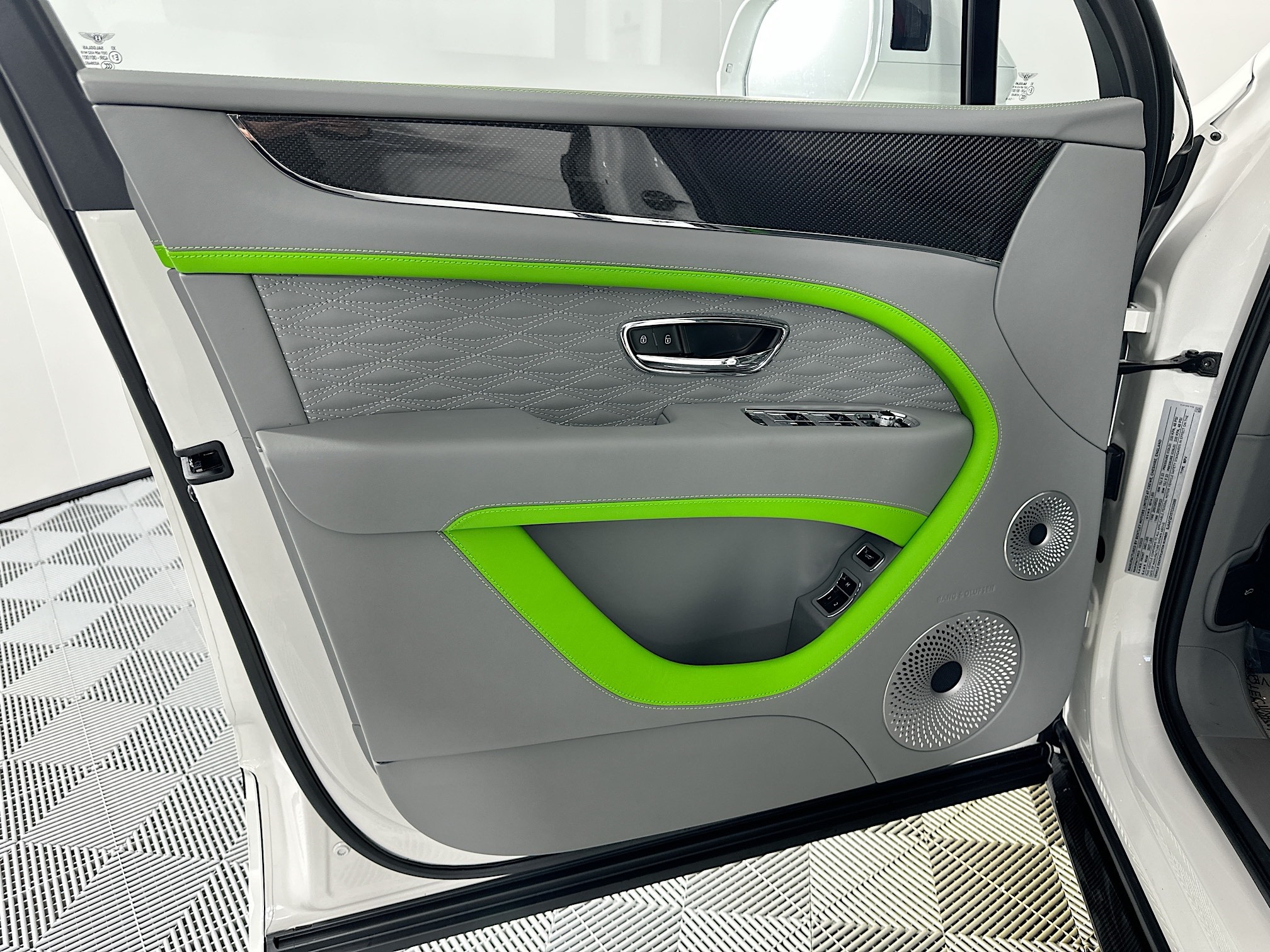 new 2026 Bentley Bentayga car