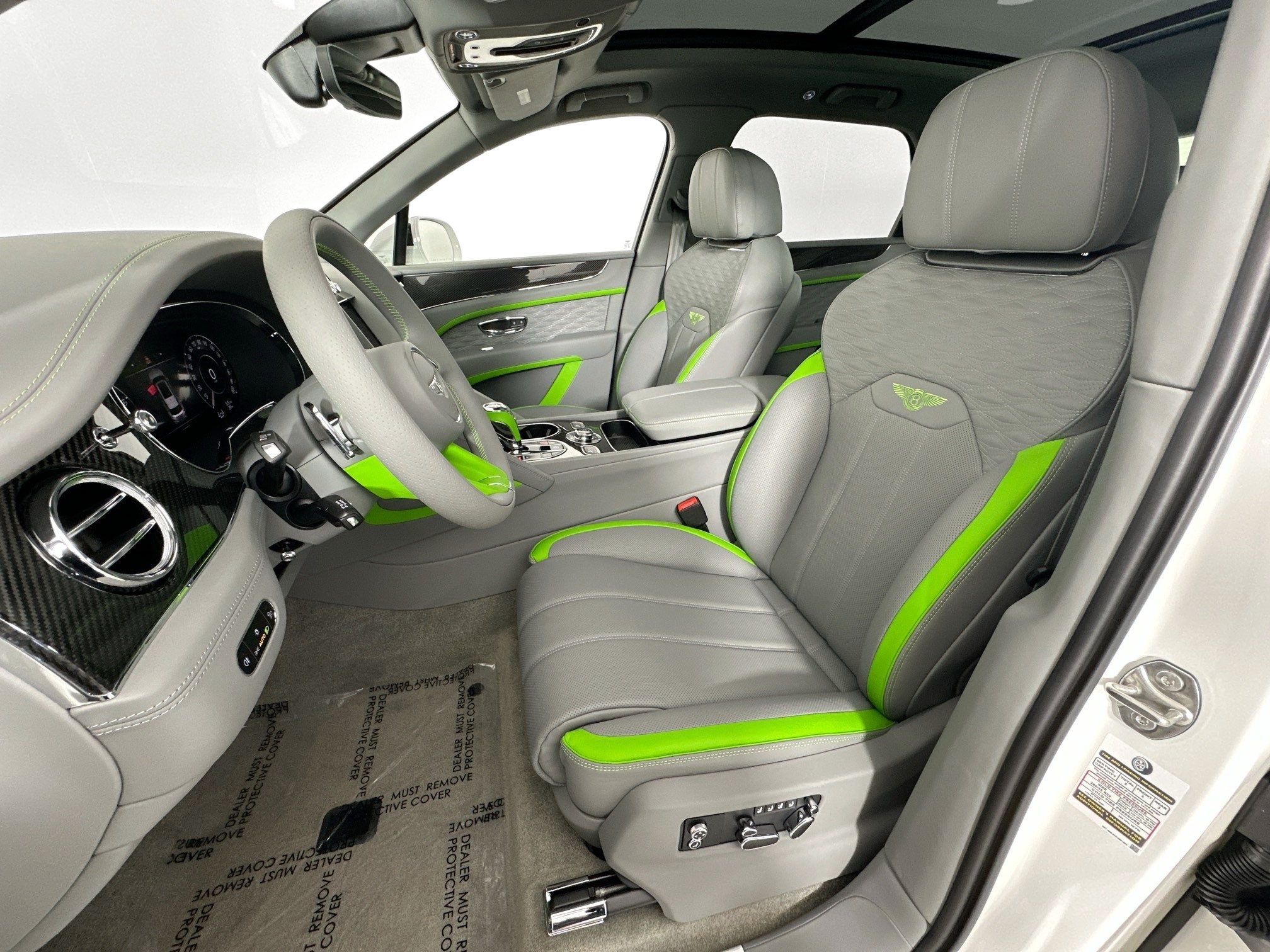 new 2026 Bentley Bentayga car