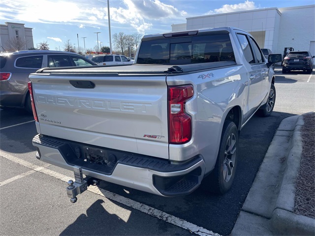 2020 Chevrolet Silverado 1500 RST photo 3