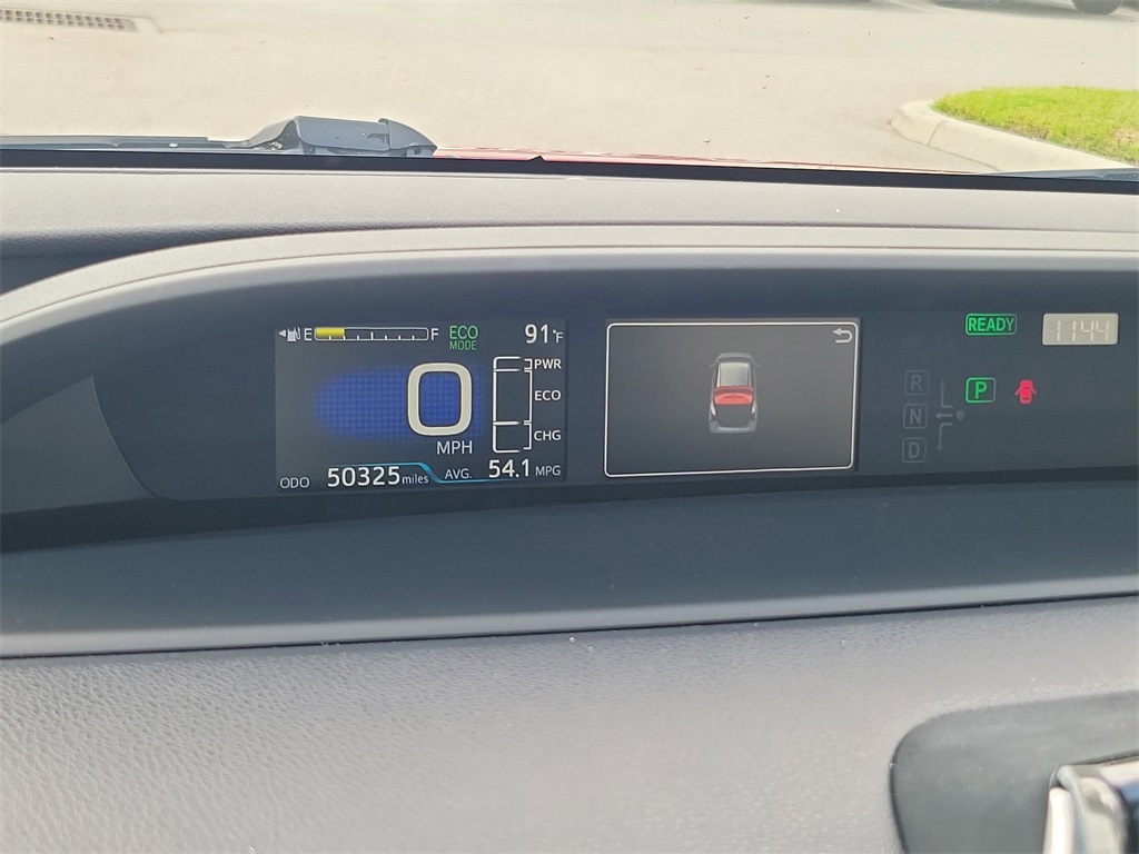 2019 Red Toyota Prius L FWD Hatchback