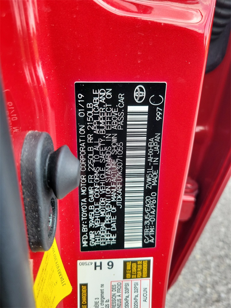 2019 Red Toyota Prius L FWD Hatchback