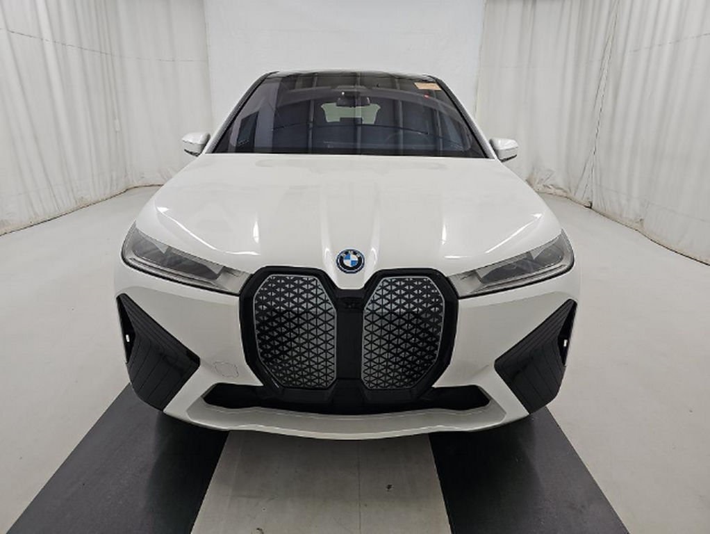Used 2024 BMW iX Base with VIN WB523CF06RCN85831 for sale in Cleveland, OH