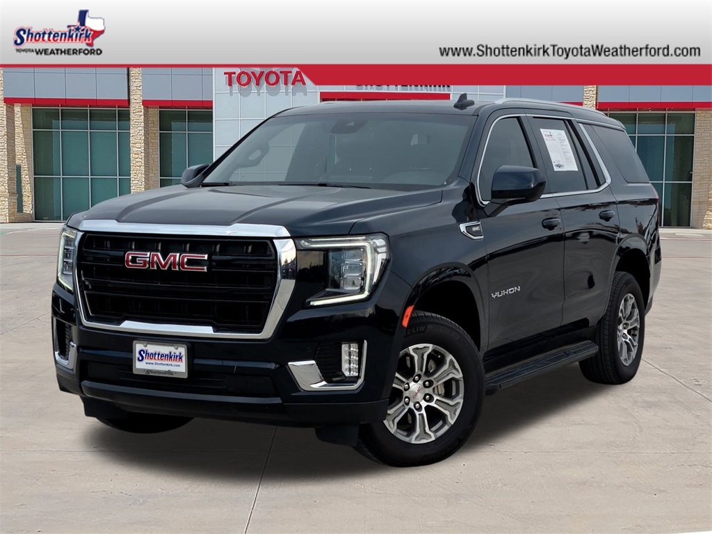 2024 GMC Yukon SLE's photo