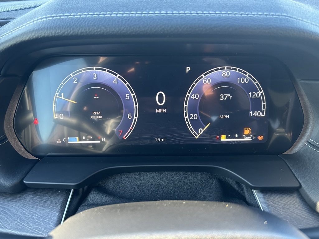 new 2025 Jeep Grand Cherokee car, priced at $51,660