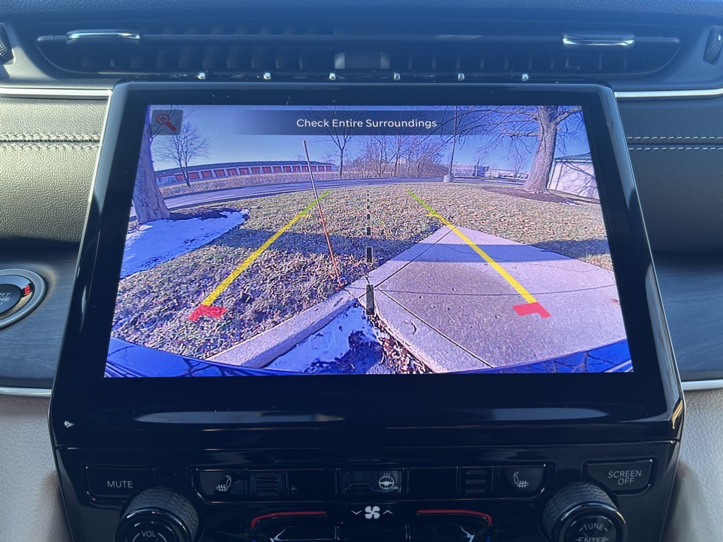 new 2025 Jeep Grand Cherokee car, priced at $51,660