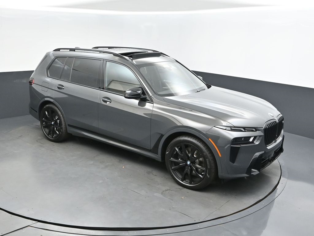 2026 Dravit Gray Metallic BMW X7 M60i AWD SUV