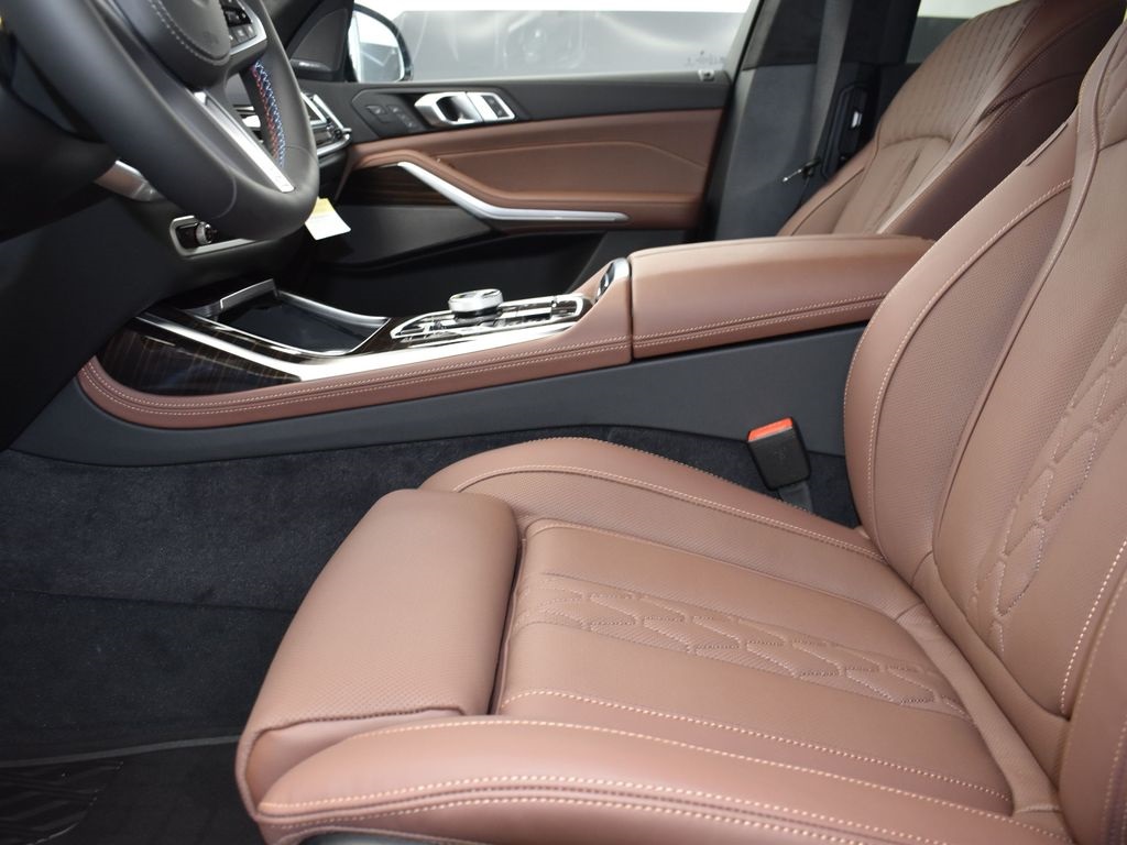 2026 Dravit Gray Metallic BMW X7 M60i AWD SUV