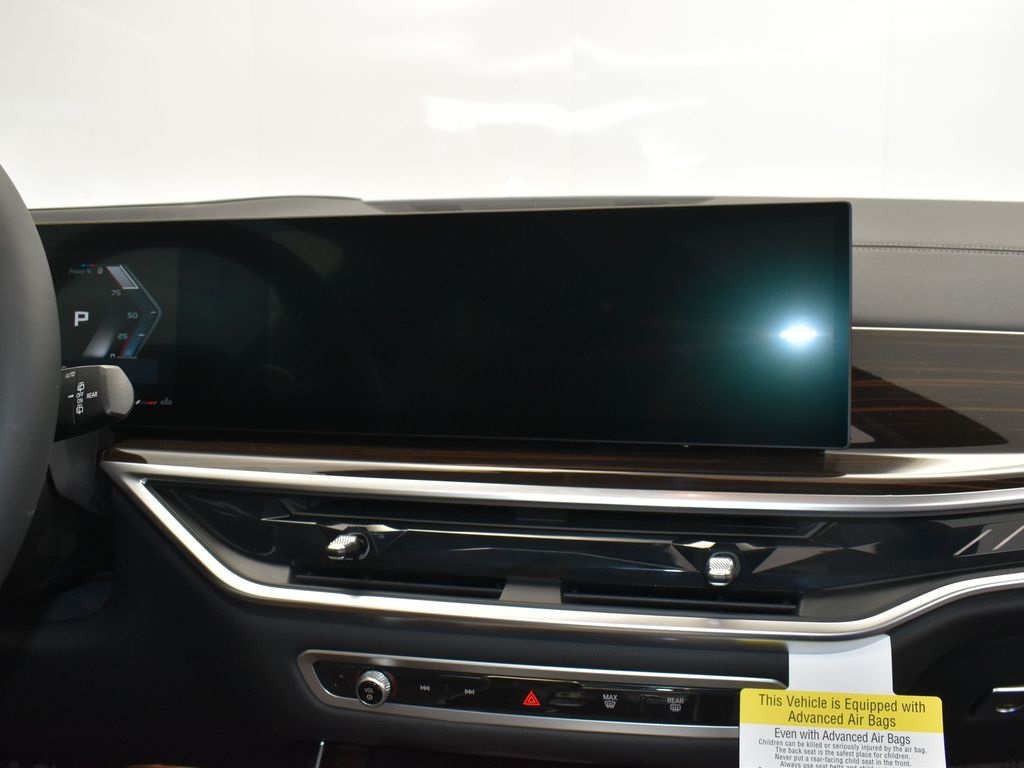 2026 Dravit Gray Metallic BMW X7 M60i AWD SUV