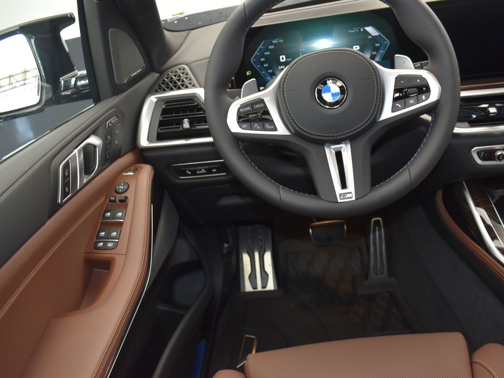 2026 Dravit Gray Metallic BMW X7 M60i AWD SUV