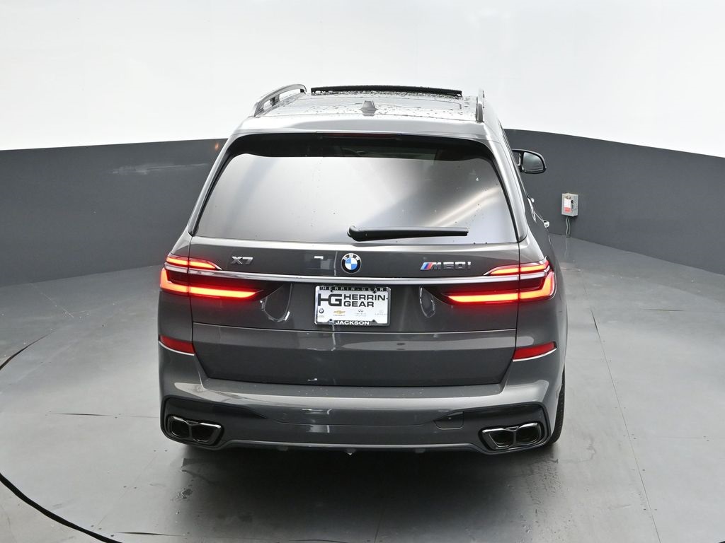 2026 Dravit Gray Metallic BMW X7 M60i AWD SUV